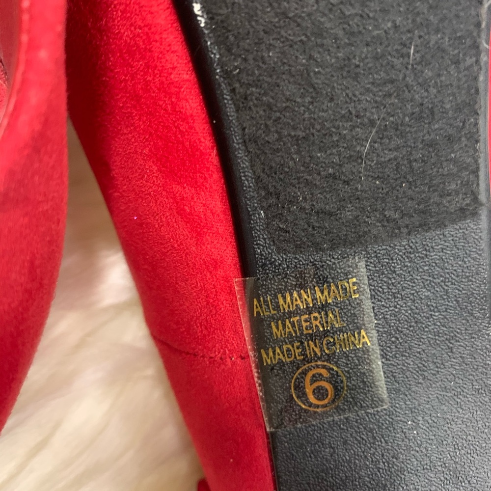 HOT Red Heels w Rhinestones - Picture 6 of 6